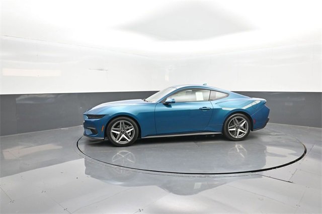 New 2026 Ford Mustang Coupe image 4