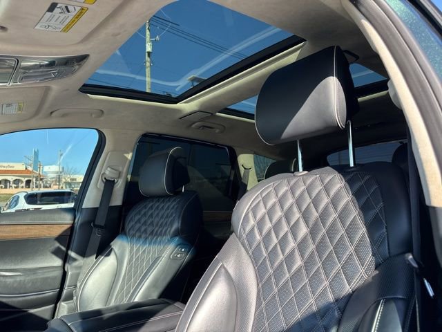 Used 2023 Genesis GV80 3.5T w/ Prestige Package image 2