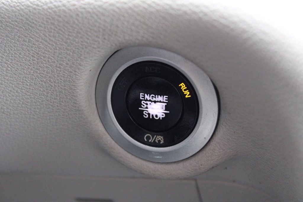 Used 2017 Chrysler Pacifica Touring-L image 35