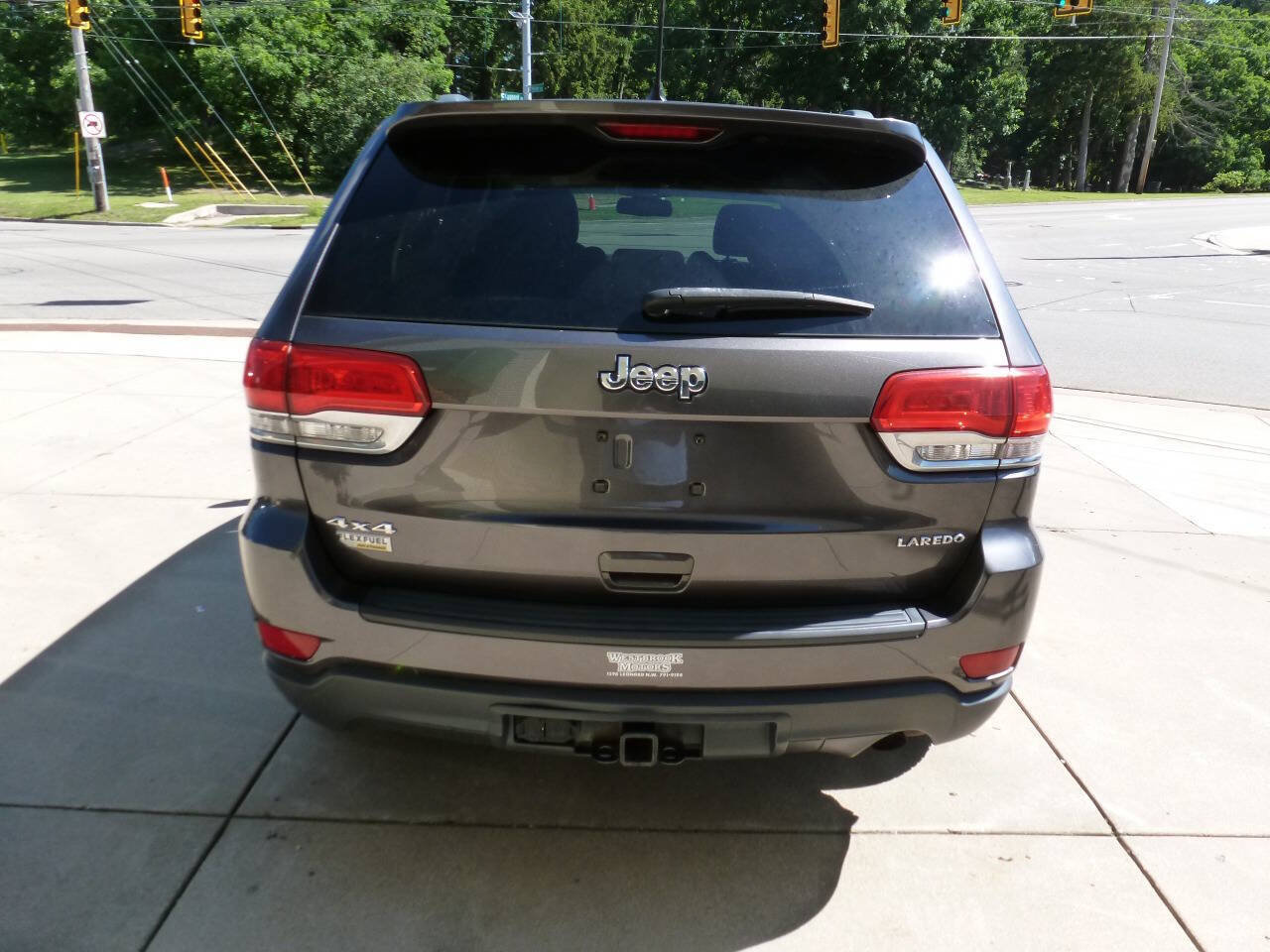 Used 2015 Jeep Grand Cherokee Laredo w/ Quick Order Package 23E AWD/4WD image 8