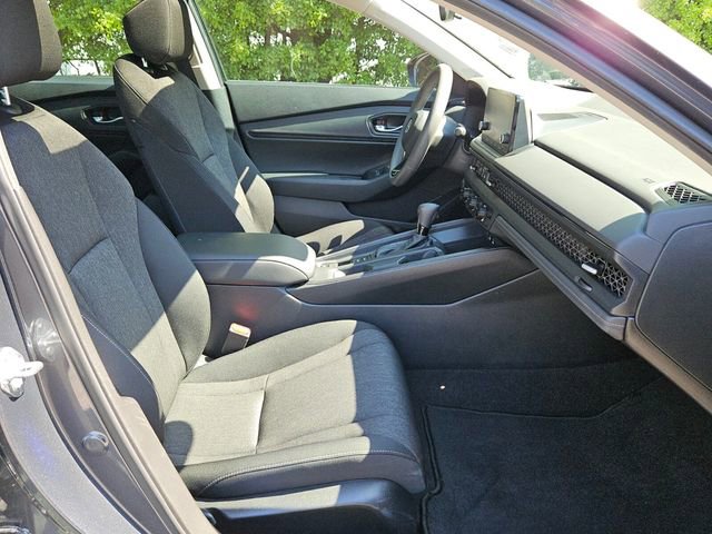 Certified 2024 Honda Accord EX image 15