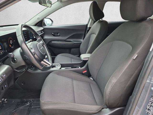 Used 2025 Hyundai Kona SEL FWD image 15