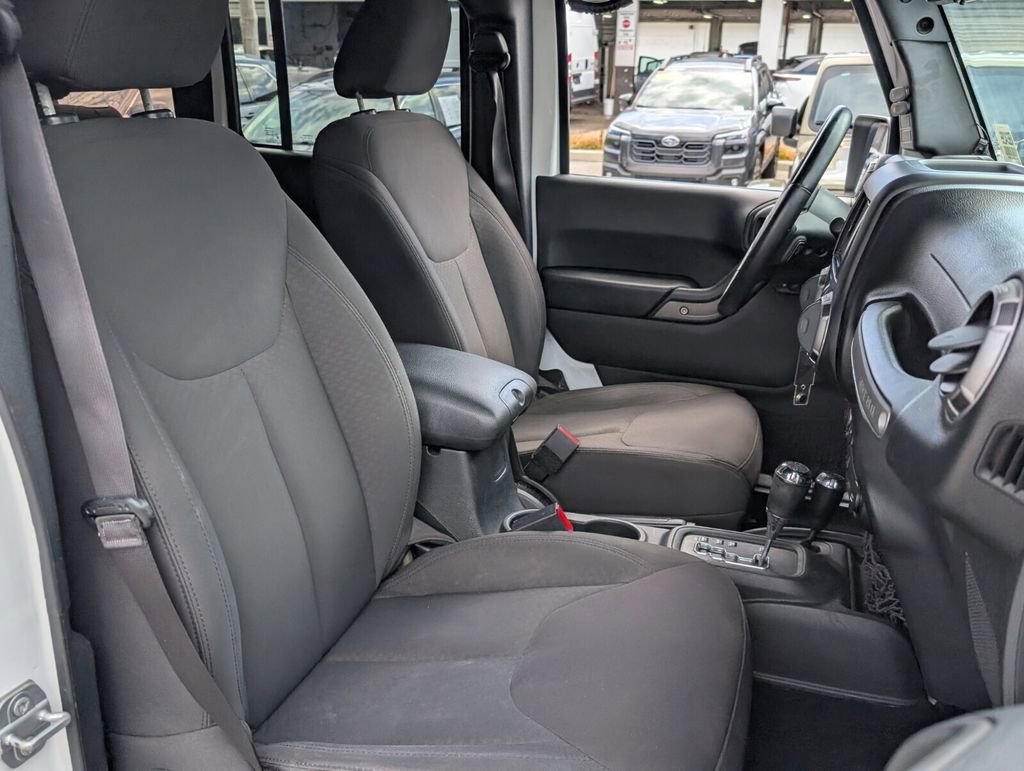 Used 2017 Jeep Wrangler Unlimited Sport w/ Quick Order Package 24S image 15