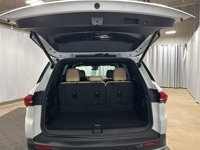 New 2026 Buick Enclave Preferred w/ Power Package image 16