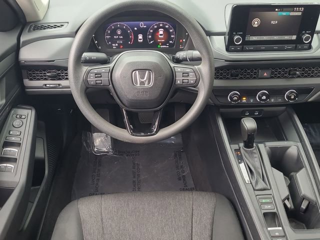 Used 2025 Honda Accord LX image 15
