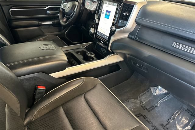 Used 2022 RAM 1500 Laramie AWD/4WD image 17