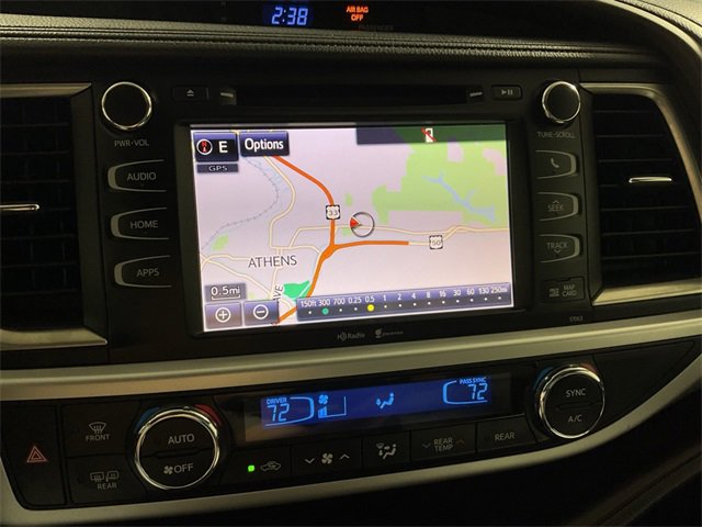 Used 2015 Toyota Highlander XLE image 3