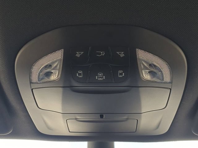 New 2026 Chrysler Voyager LX FWD image 24