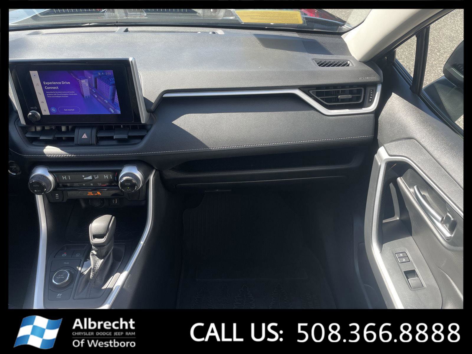 Used 2024 Toyota RAV4 AWD Hybrid image 21