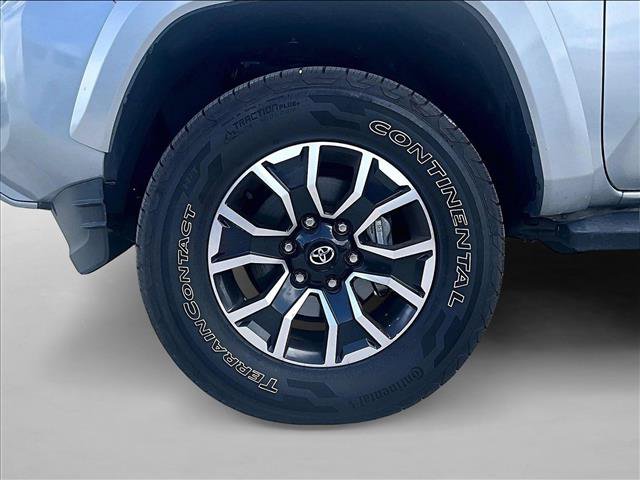 Used 2022 Toyota Tacoma TRD Sport w/ Technology Package RWD image 10