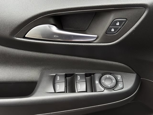 Certified 2025 Buick Envista Preferred FWD image 21