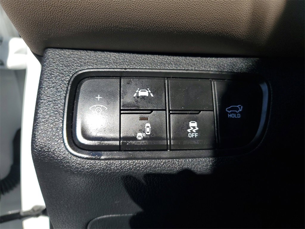 Used 2020 Hyundai Santa Fe Limited image 22