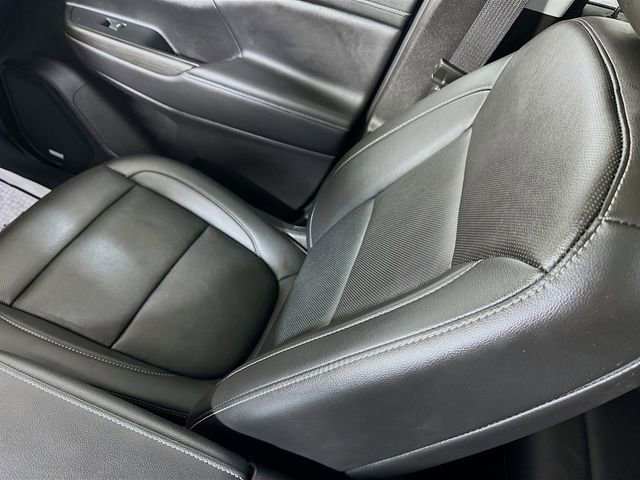 Certified 2023 GMC Acadia SLT w/ Elevation Edition image 26