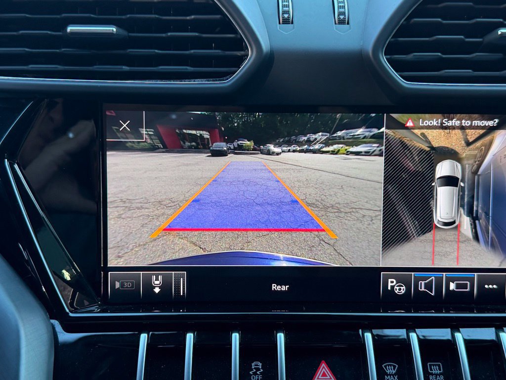 Used 2021 Lamborghini Urus AWD/4WD image 54