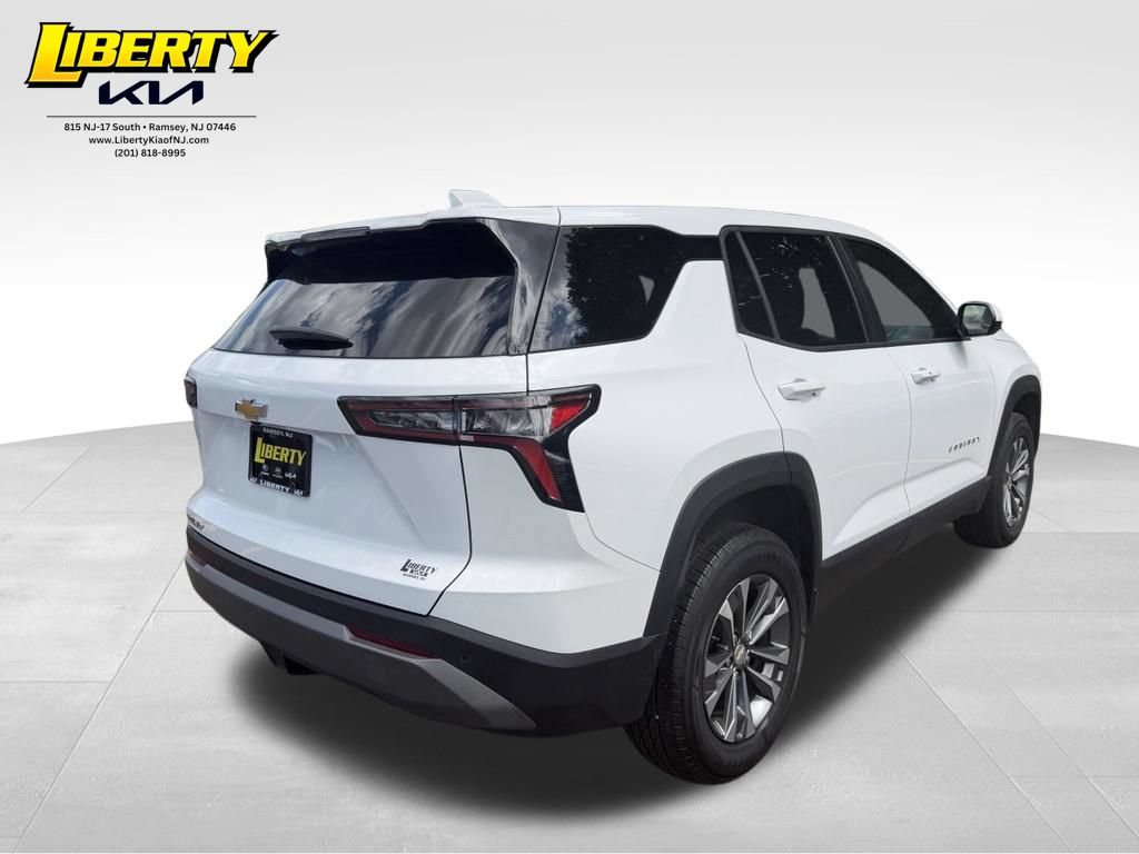 Used 2026 Chevrolet Equinox LT w/ Convenience Package II FWD image 7