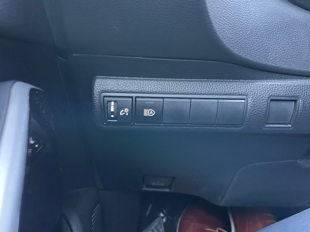 Used 2024 Toyota Corolla XSE FWD image 41