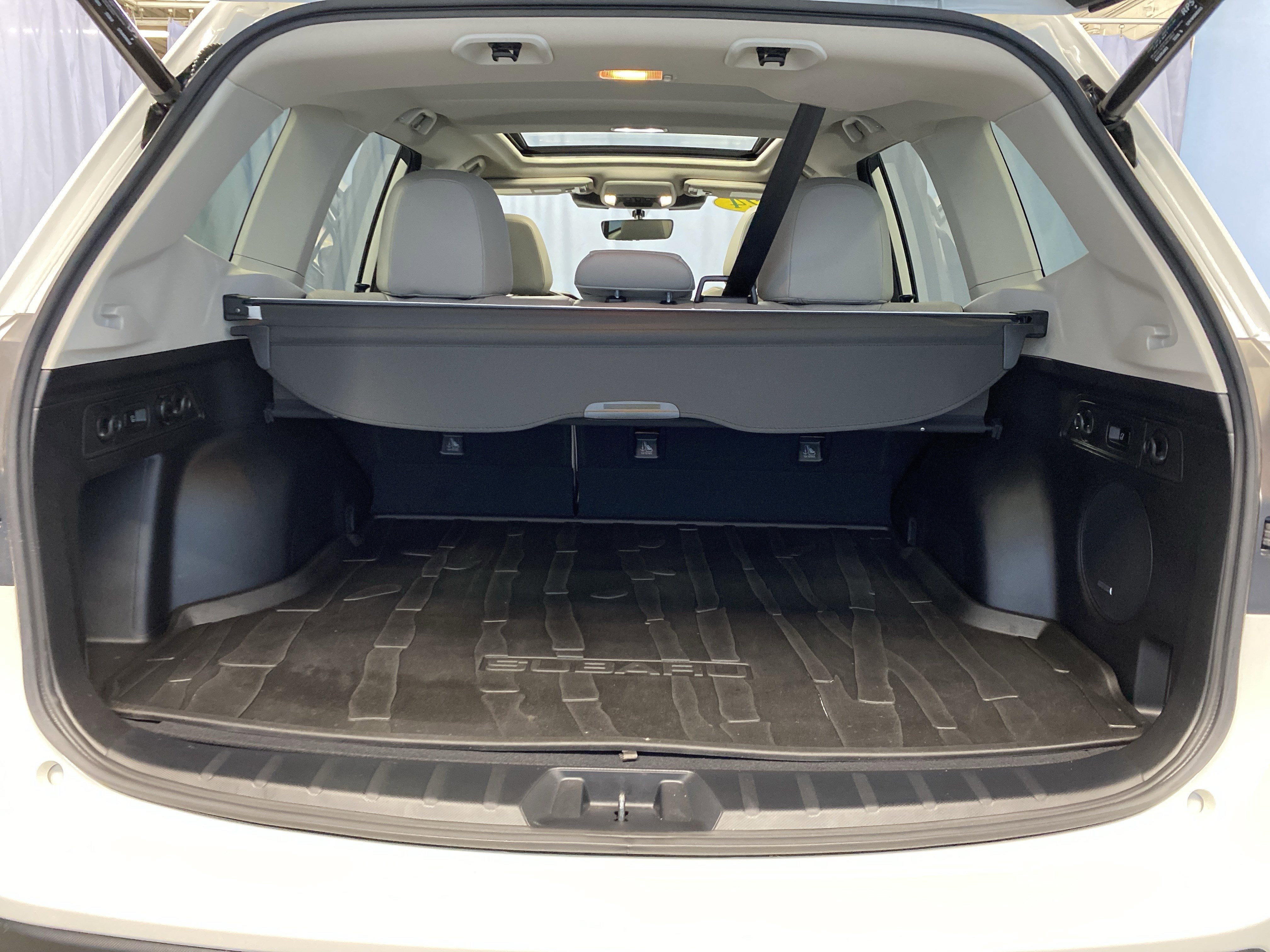 Used 2024 Subaru Forester Limited image 31