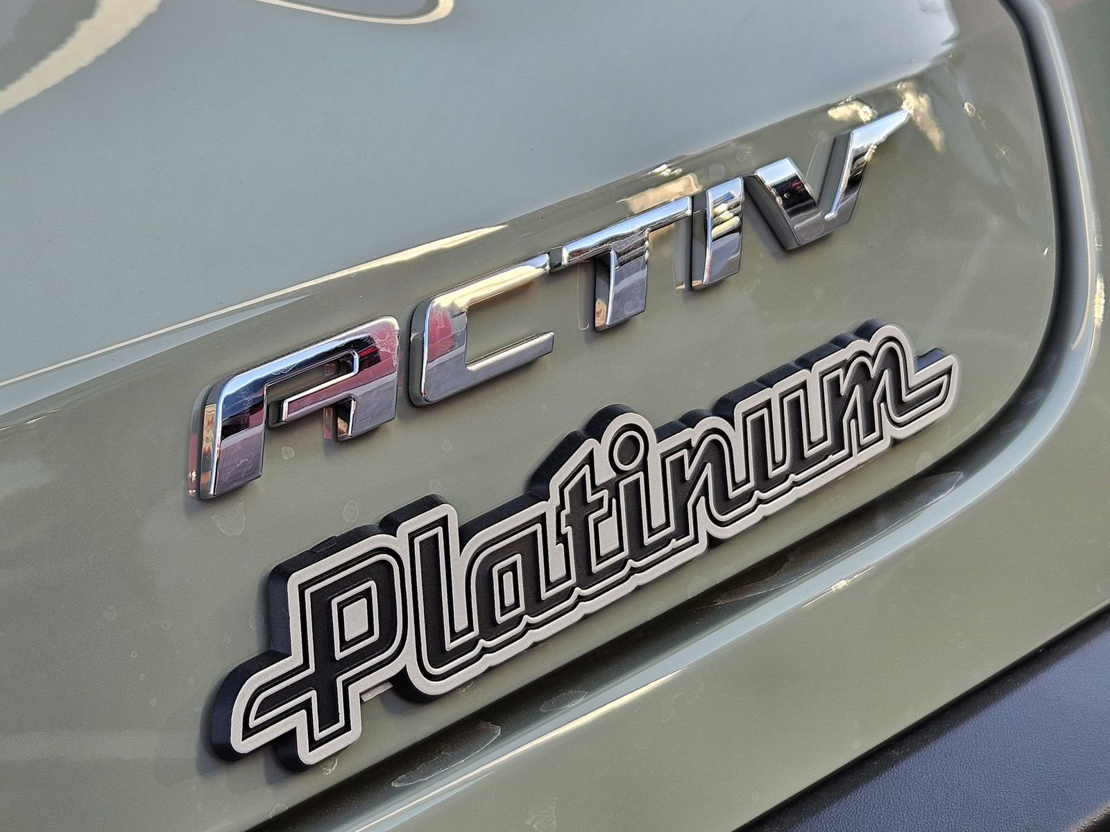 New 2026 Chevrolet Trax ACTIV w/ Sunroof Package image 15