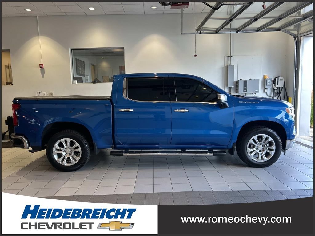 Certified 2022 Chevrolet Silverado 1500 LTZ w/ Technology Package AWD/4WD image 2