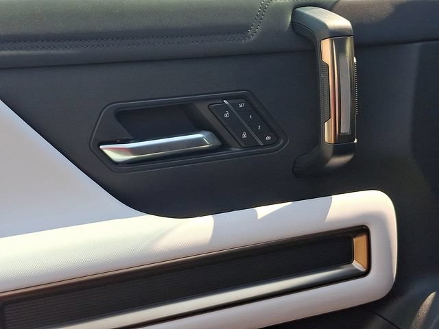 Used 2025 GMC Hummer EV 3X AWD/4WD image 21
