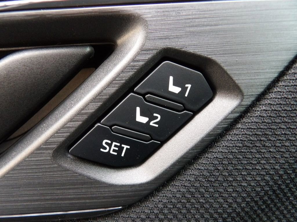 Used 2026 Subaru Outback Limited w/ Premium/Limited Package image 13