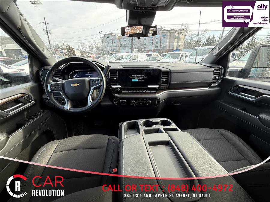 Used 2024 Chevrolet Silverado 2500 LT AWD/4WD image 8