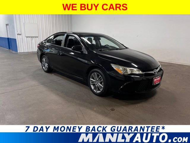 Used 2017 Toyota Camry SE FWD image 1