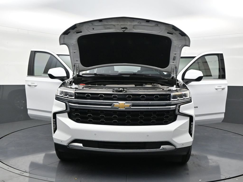 Used 2022 Chevrolet Suburban LS image 33