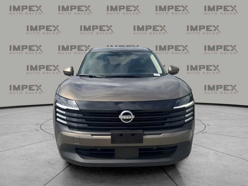 Used 2025 Nissan Kicks SV AWD/4WD image 5