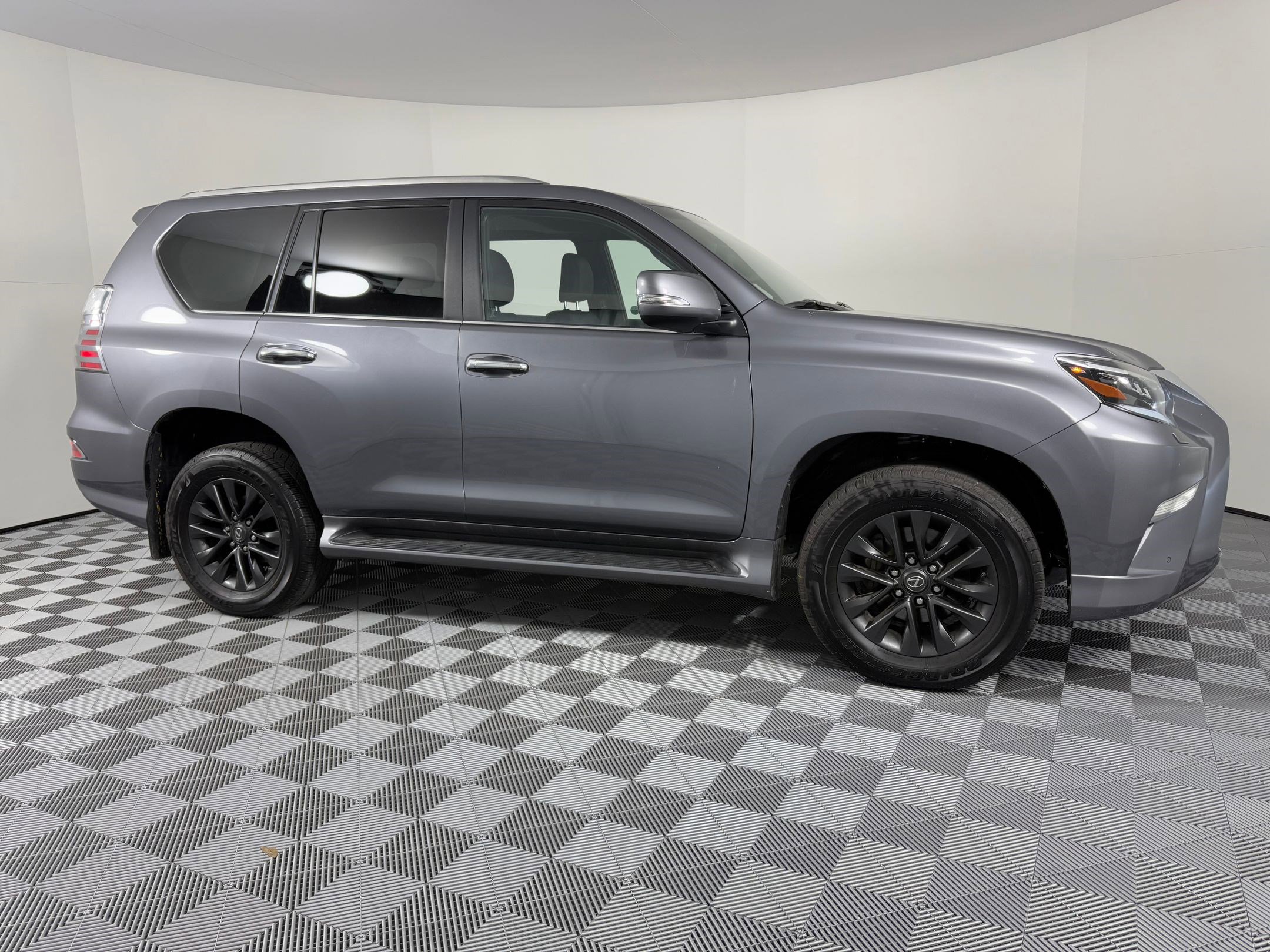 Used 2023 Lexus GX 460 Premium image 8