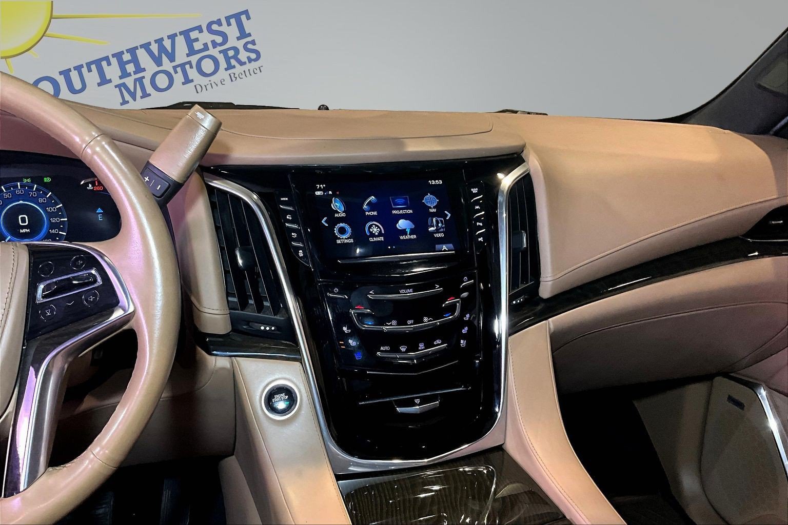 Used 2018 Cadillac Escalade ESV Platinum AWD/4WD image 10