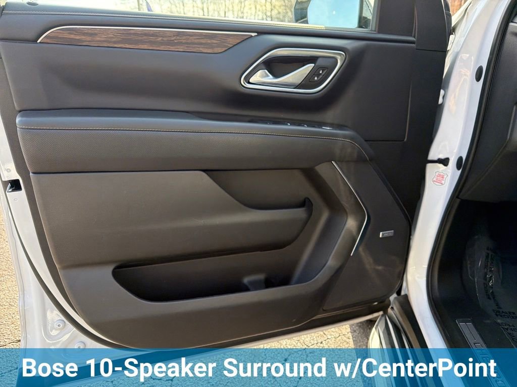 Used 2023 Chevrolet Suburban Premier image 11