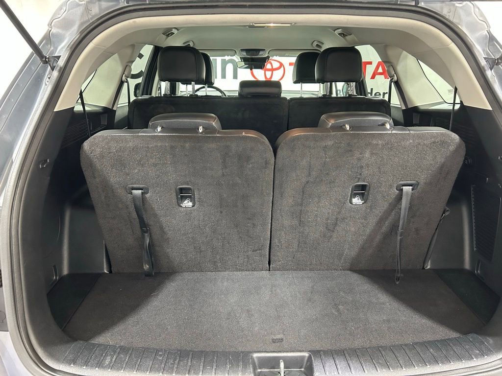 Used 2024 Kia Sorento S image 17
