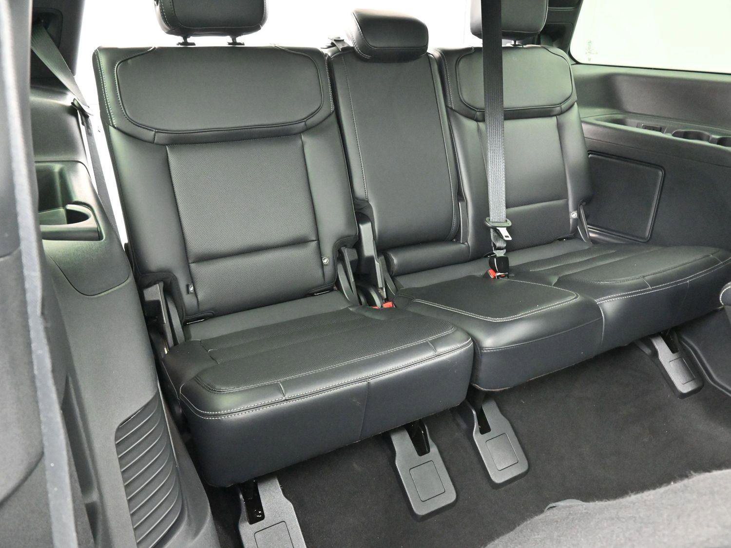 Used 2025 Ford Expedition Platinum w/ Stealth Performance Package image 43