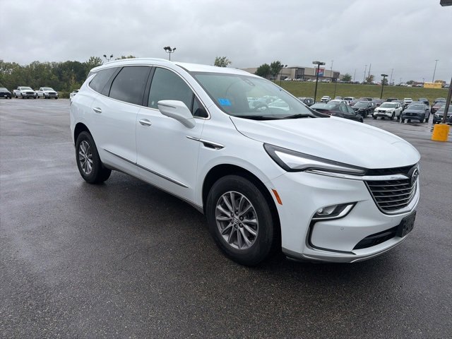 Used 2024 Buick Enclave Premium image 7