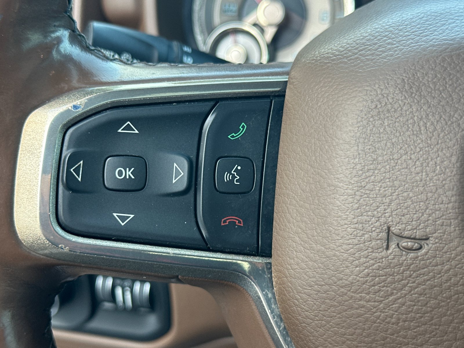 Used 2019 RAM 1500 Limited AWD/4WD image 27