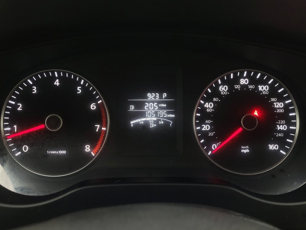 Used 2013 Volkswagen Jetta SE image 23