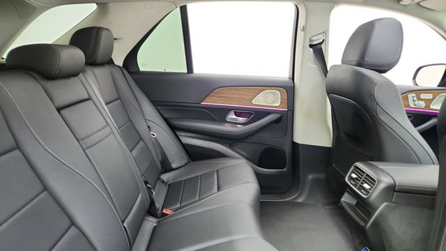 Used 2025 Mercedes-Benz GLE 350 4MATIC image 24