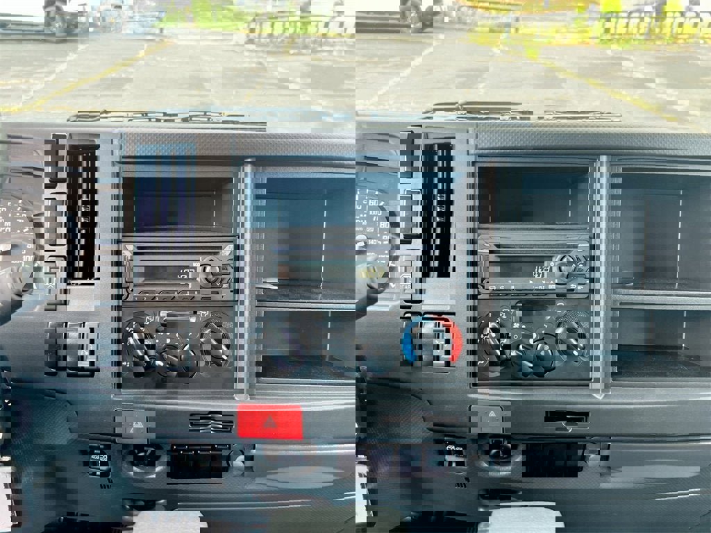 New 2025 Chevrolet Low Cab Forward image 5