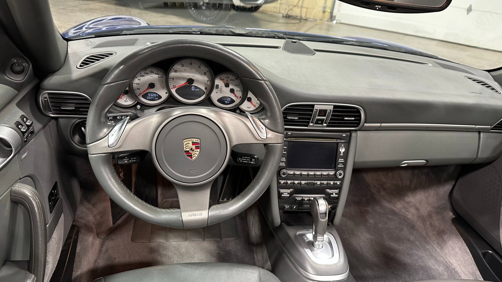 Used 2009 Porsche 911 Carrera S image 32