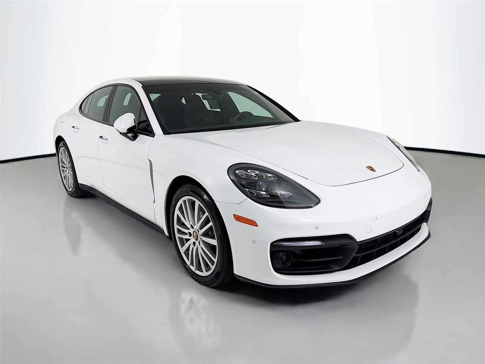 Used 2023 Porsche Panamera 4 Platinum Edition AWD/4WD image 29