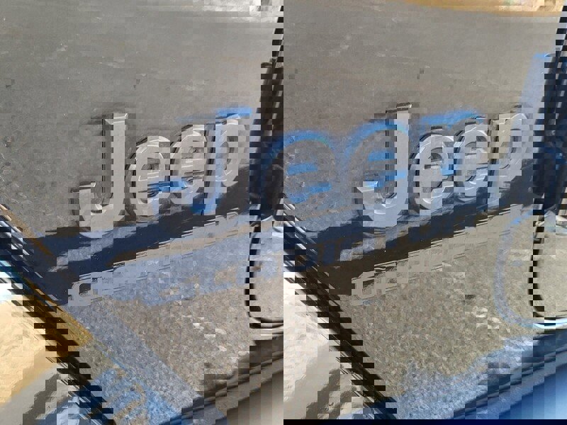 Used 2022 Jeep Gladiator Sport image 15