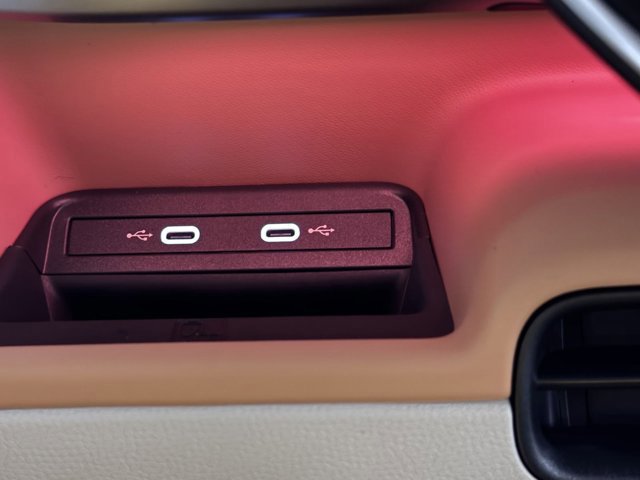 New 2025 Volkswagen ID. Buzz 1st Edition image 58