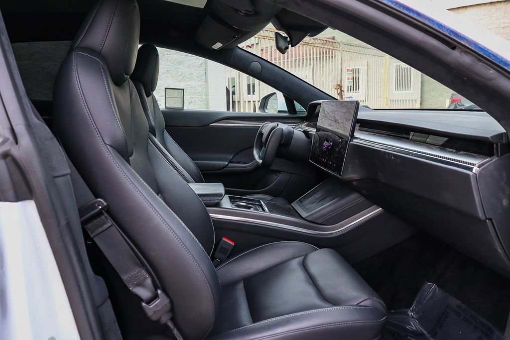 Used 2021 Tesla Model S Plaid image 16
