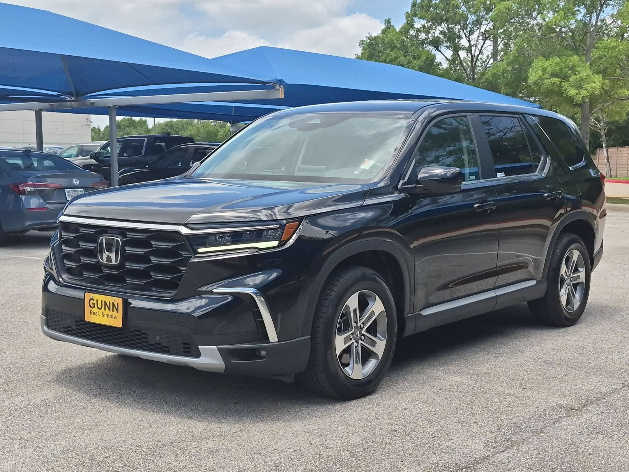 Used 2024 Honda Pilot EX-L image 7