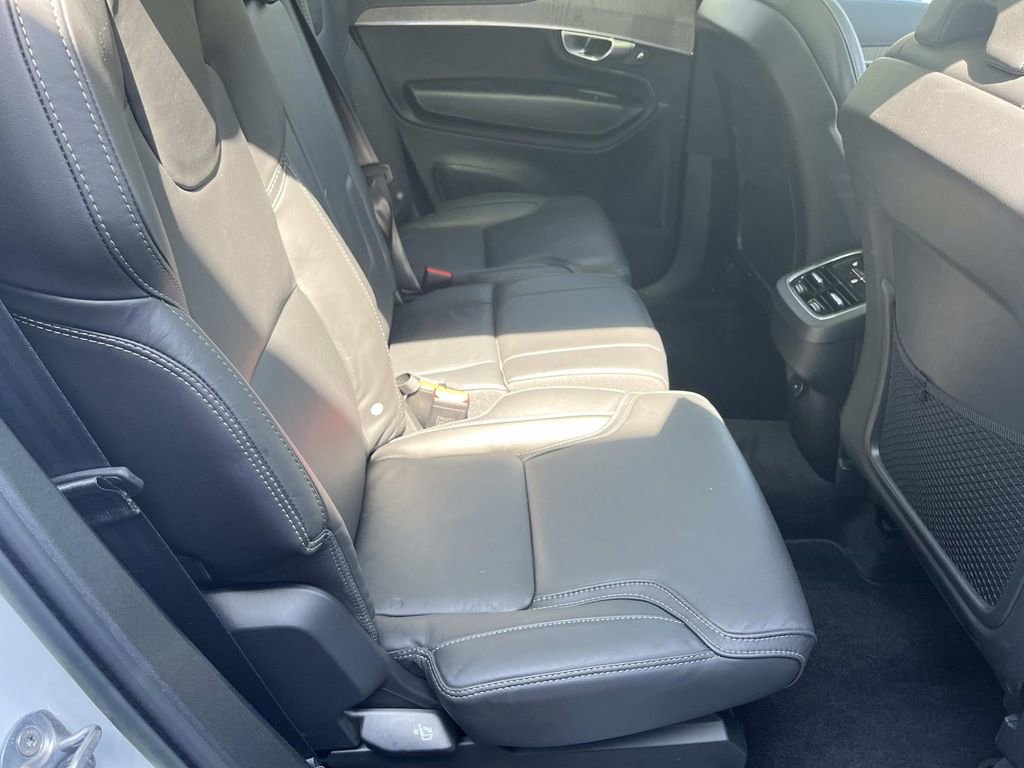 Used 2023 Volvo XC90 B6 Ultimate w/ Protection Package Premier image 22