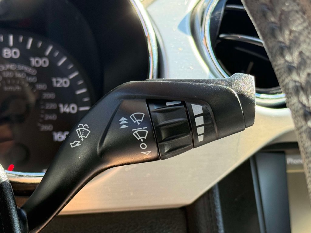 Used 2015 Ford Mustang Premium RWD image 26