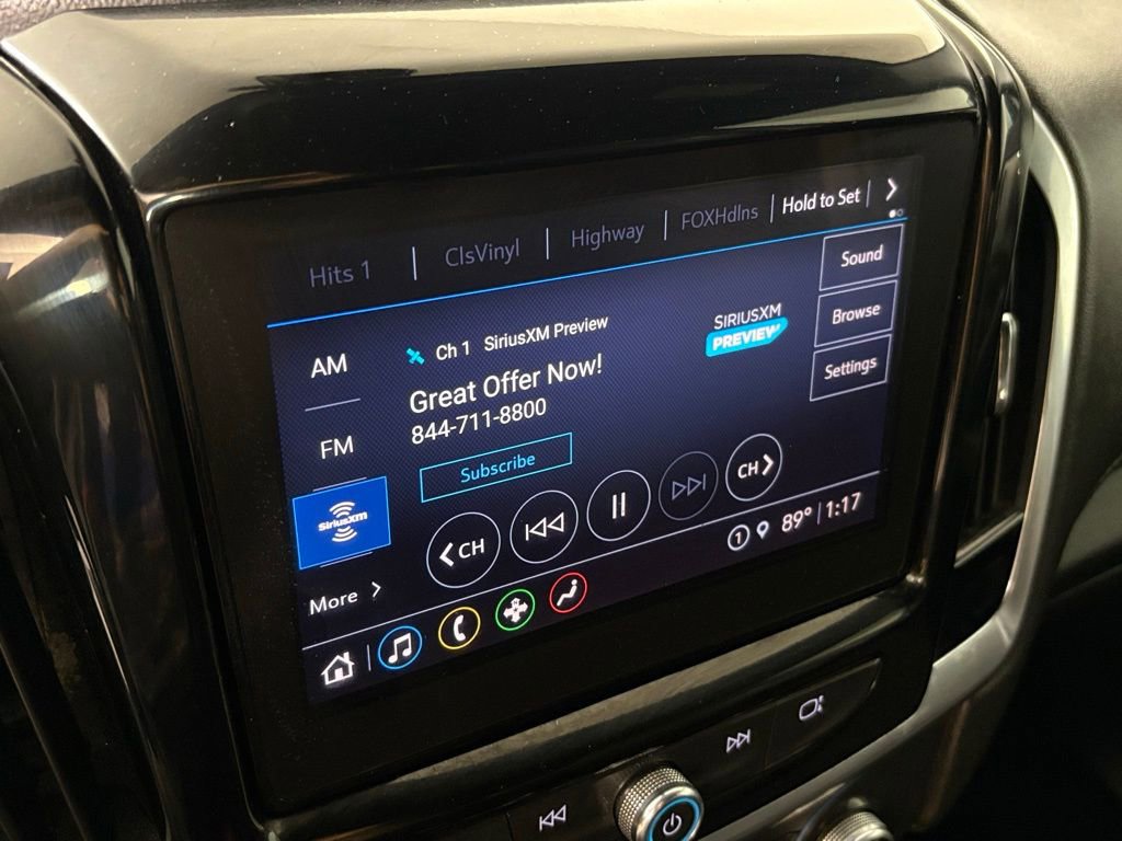 Used 2023 Chevrolet Traverse LT FWD image 27