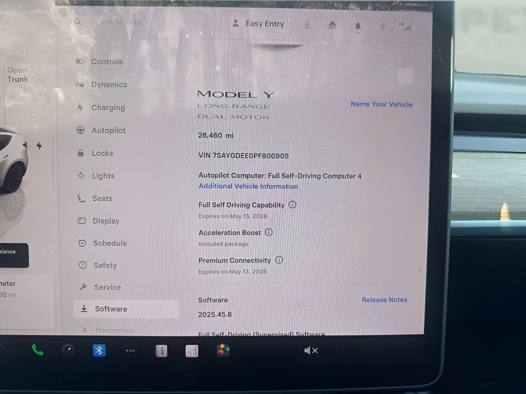 Used 2023 Tesla Model Y Long Range image 24