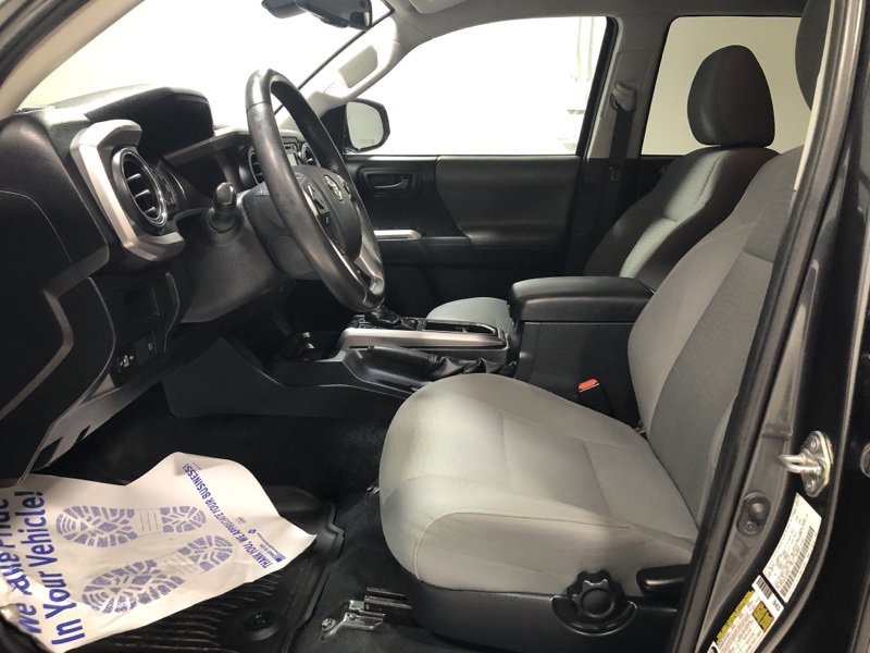 Used 2019 Toyota Tacoma SR5 image 17